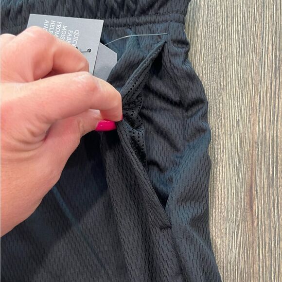 NWT Johnny Bigg Active Textured Knit Shorts Black Size 7X - Picture 5 of 8